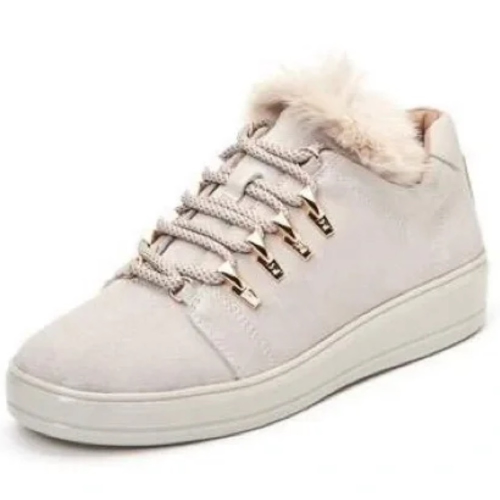 NWOT - Taryn Rose Georgy Suede Sneakers - Picture 2 of 5